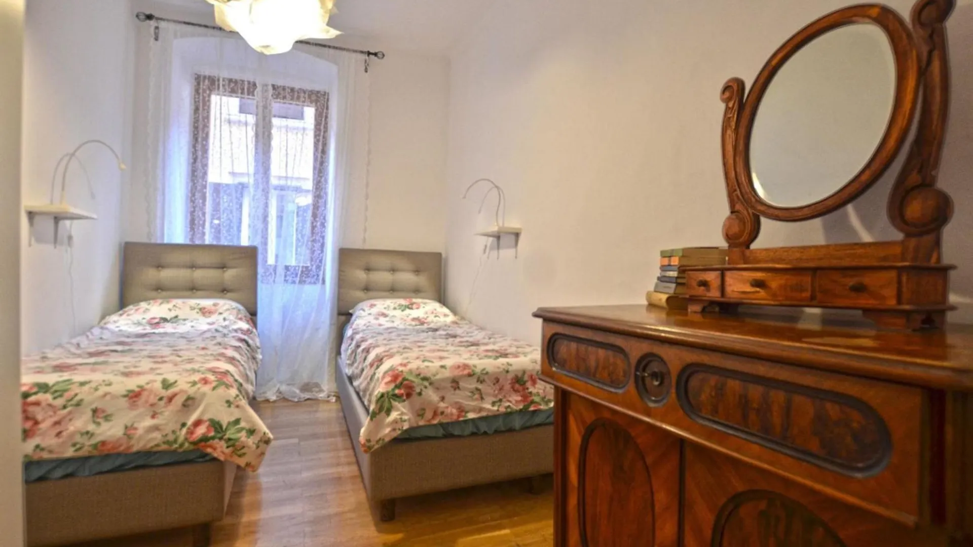 Downtown Rovinj Charming Nest Apartment - One Bedroom Apartment